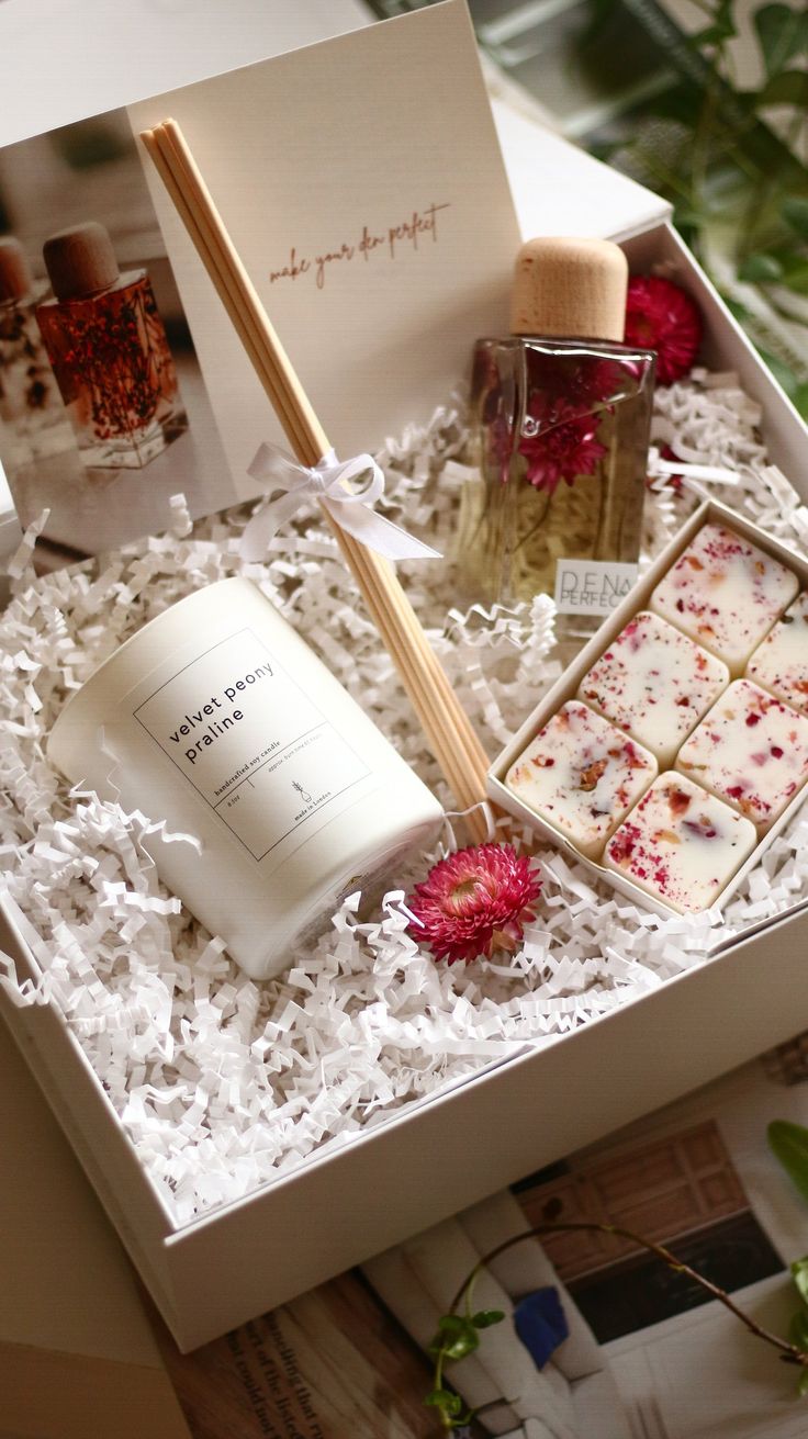 How to Choose the Perfect Gift for Any Occasion - LUXE AHMAR