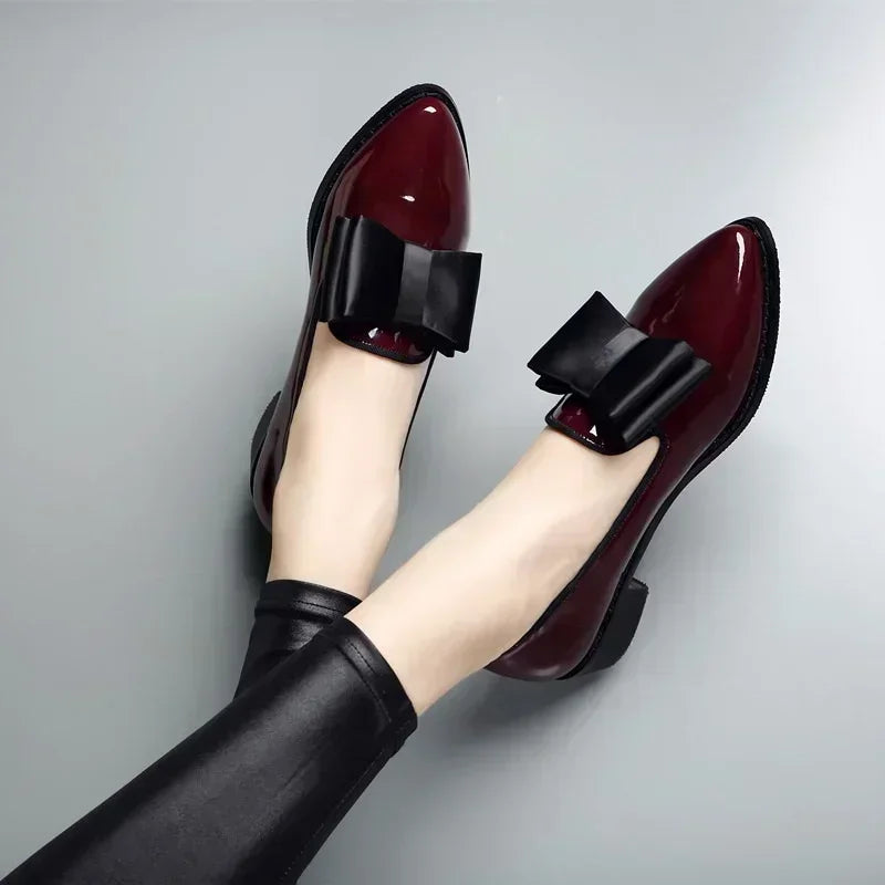 2025 Women’s Loafers with Bow Decor – Pointed Toe Flat Shoes in Patent Leather