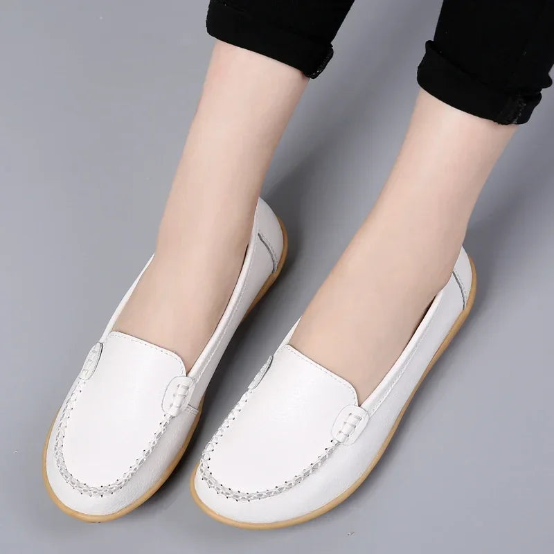 Women's Ballet Flats – Cut-Out Leather Breathable Moccasins, Casual Ballerina Boat Shoes