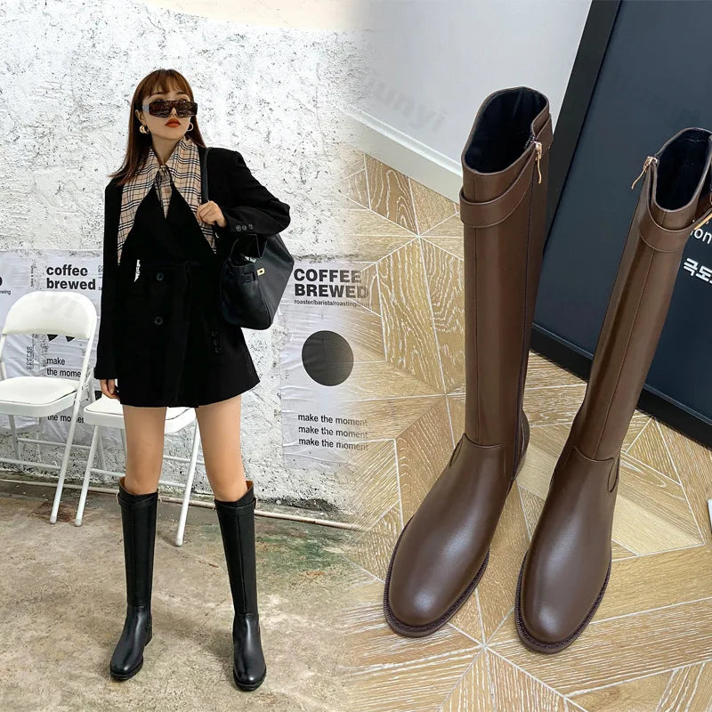 Vintage Warm Plush Knee-High Boots for Women - Fashion Belt Buckle Low Heel Knight Boots