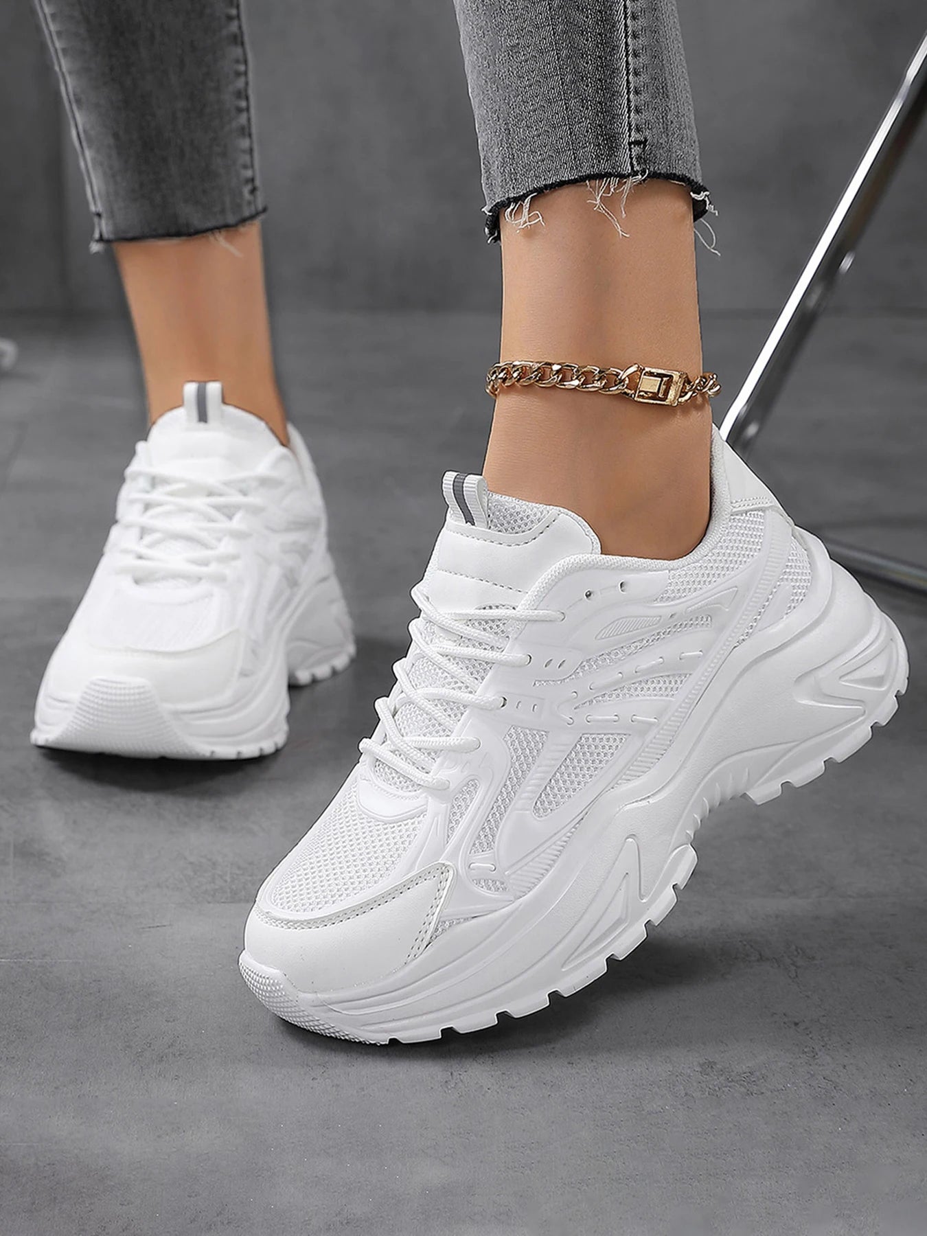 Women’s Fashionable Chunky Mesh Sneakers – Breathable & Comfortable Elevator Design