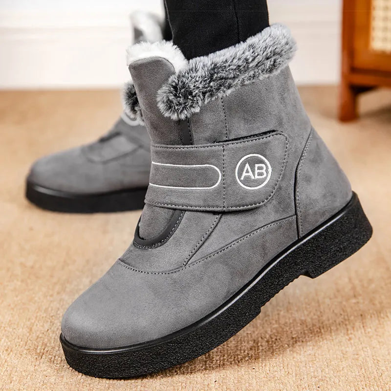 Women's Super Warm Fur Ankle Boots - Winter Snow Boots with Low Heels