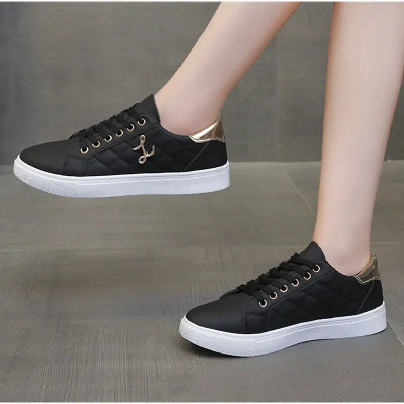 Women's Fashion Breathable Flat Sneakers – Soft Sole Vulcanized Casual Shoes