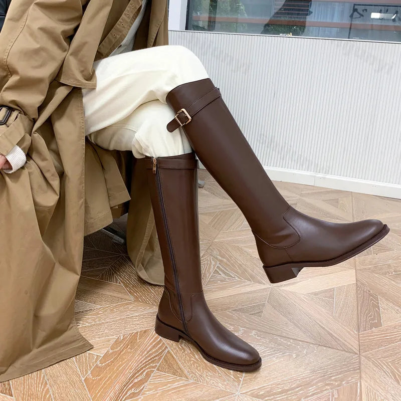 Vintage Warm Plush Knee-High Boots for Women - Fashion Belt Buckle Low Heel Knight Boots