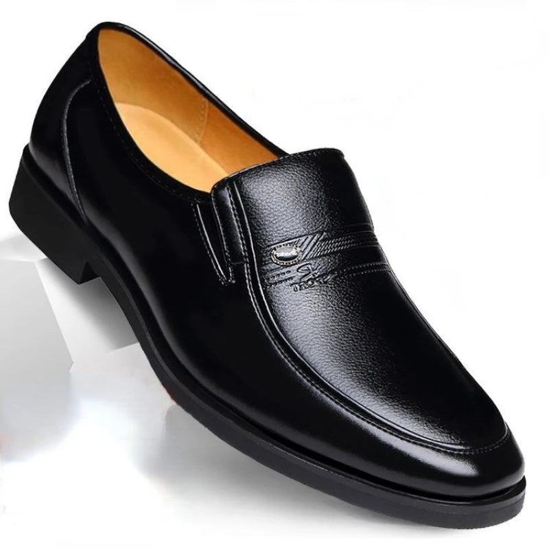 Luxury Leather Men’s Loafers – Breathable Slip-On Dress Moccasins for Office & Driving (Size 38-44)