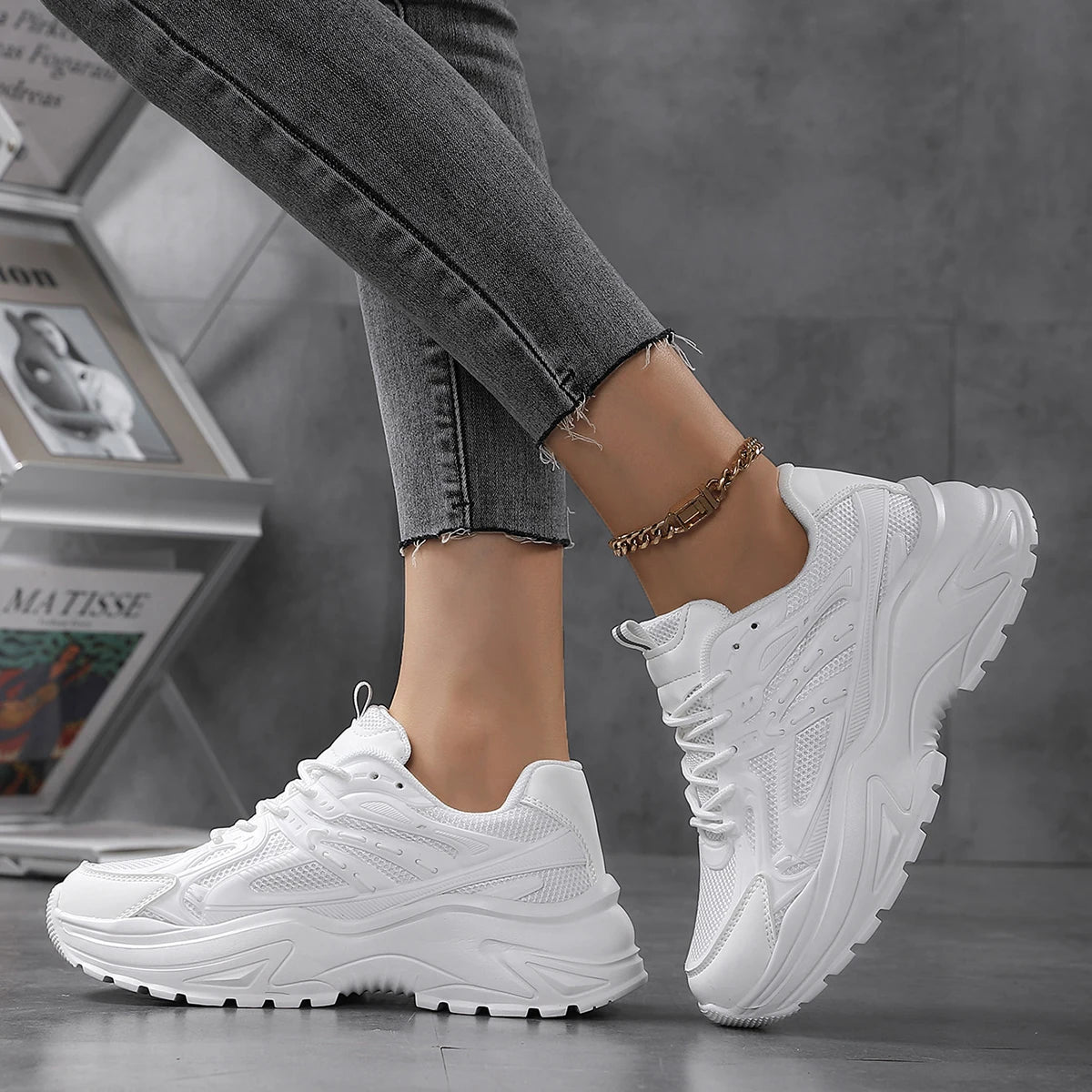 Women’s Fashionable Chunky Mesh Sneakers – Breathable & Comfortable Elevator Design