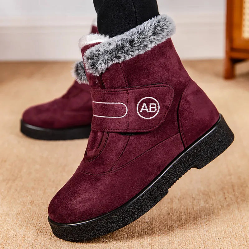 Women's Super Warm Fur Ankle Boots - Winter Snow Boots with Low Heels