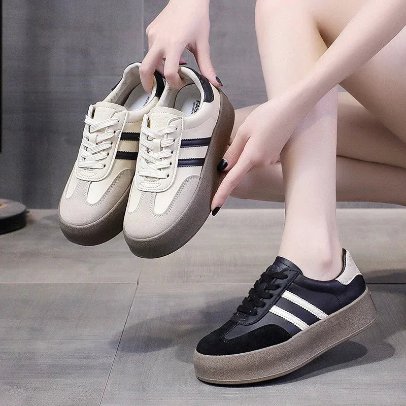 Women's Casual Lace-Up Sneakers – Comfortable Spring & Autumn Shoes