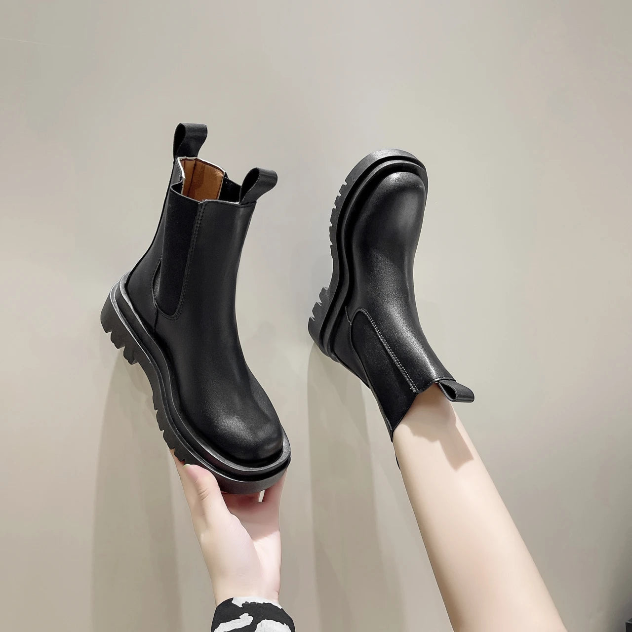 Women's Luxury Chelsea Boots - Thick Sole Flat Casual Fashion Boots