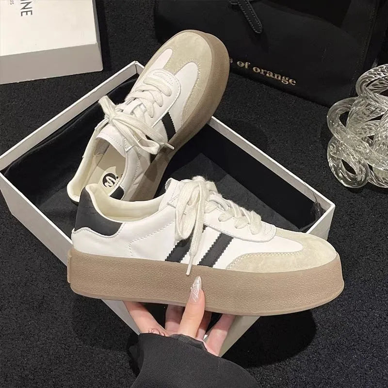 Women's Casual Lace-Up Sneakers – Comfortable Spring & Autumn Shoes