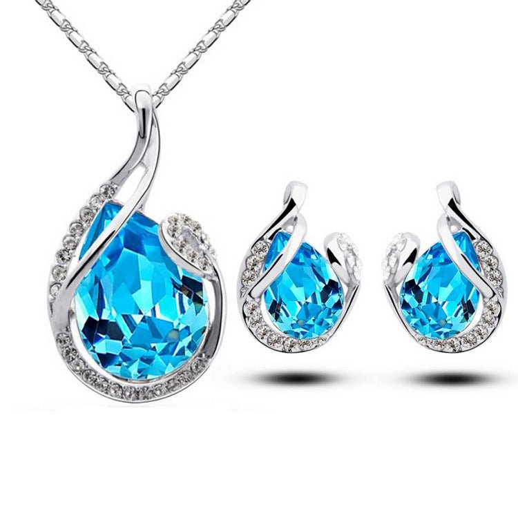 Jewelry sets by LUXE AHMAR – Available at LUXE AHMAR