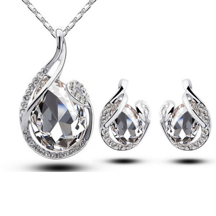 Jewelry sets by LUXE AHMAR – Available at LUXE AHMAR