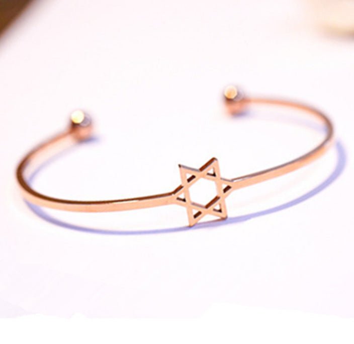 Lazy Magnet Watch Ladies Star Net Celebrity Same Paragraph Magnet Watch by LUXE AHMAR – Available at LUXE AHMAR